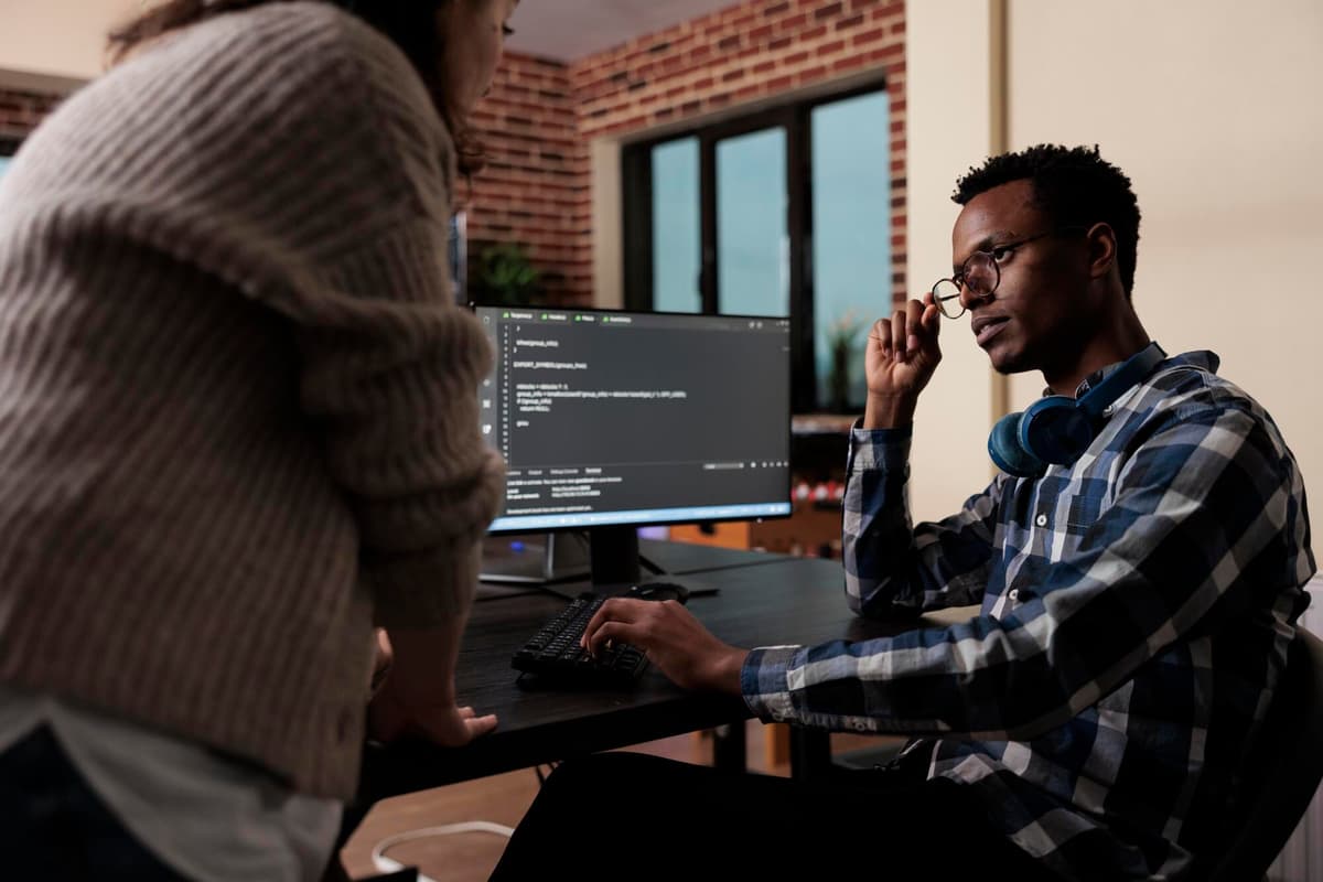 About Leaders Network